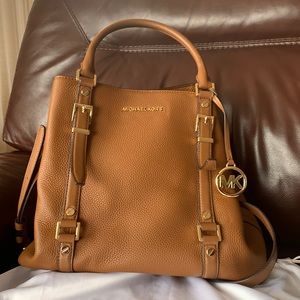 Michael Kors Leather bag